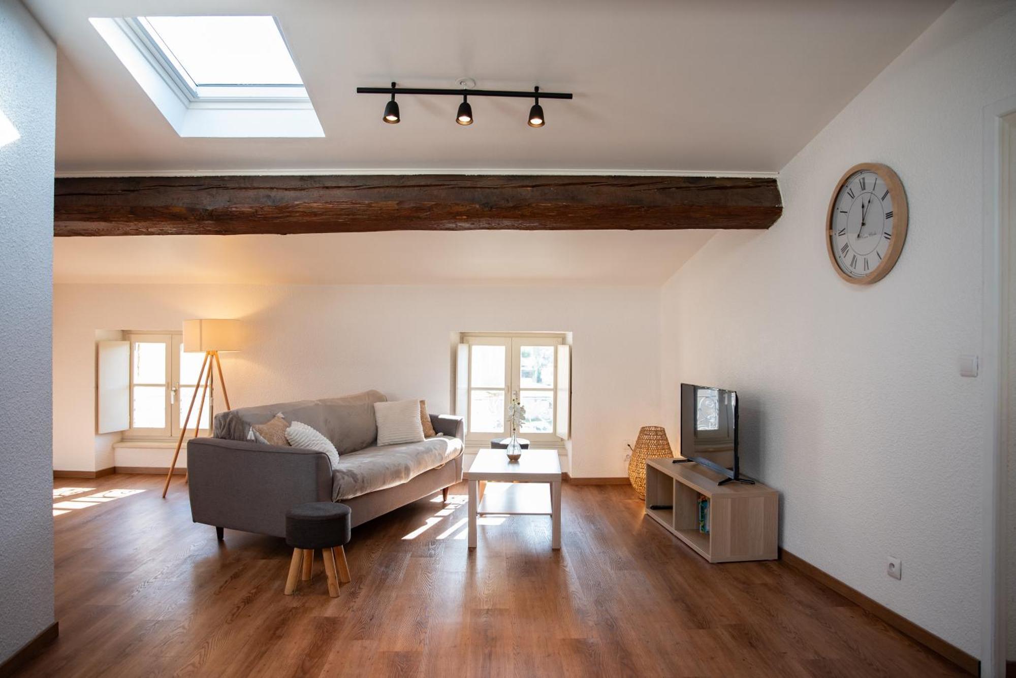 Appartement Chaleureux Au Pied De La Cite Avec Parking Carcassonne Eksteriør bilde